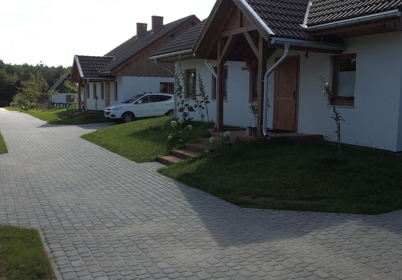 Zielony-Bursztyn Objazda-Kolonia Esterno foto